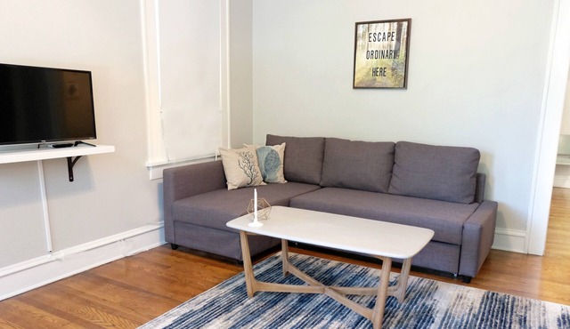 Cozy Modern Studio Flat