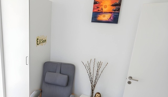 Cozy modern townhouse - 30 minutes to city center + Free parking