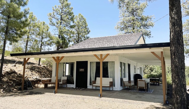 Cozy Mountain Escape w/Views, Wildlife, Elevation