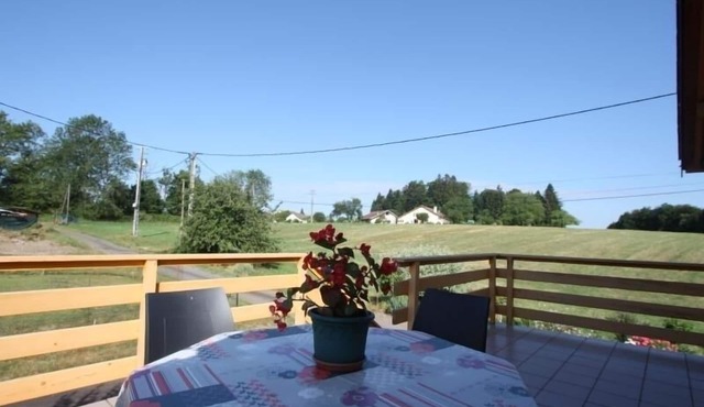 Cozy Mountain Getaway with Terrace, Near Spa & Casino