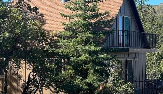 Cozy mountain getaway newly remodeled stunning views of The famous Wasatch Back
