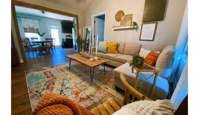 Cozy Mountain Home in Beautiful Dahlonega