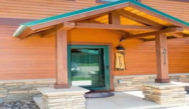 Cozy Mountain Retreat