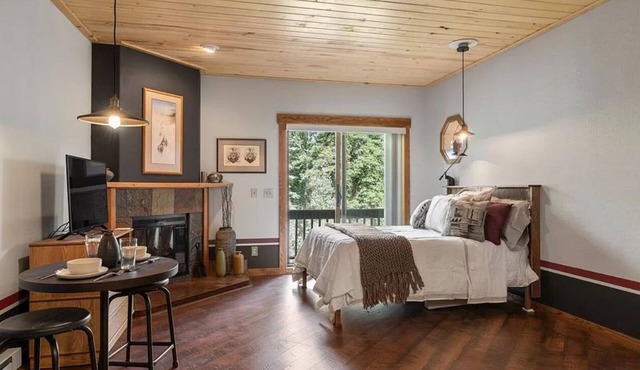 Cozy mountain retreat at Purgatory Ski Resort.