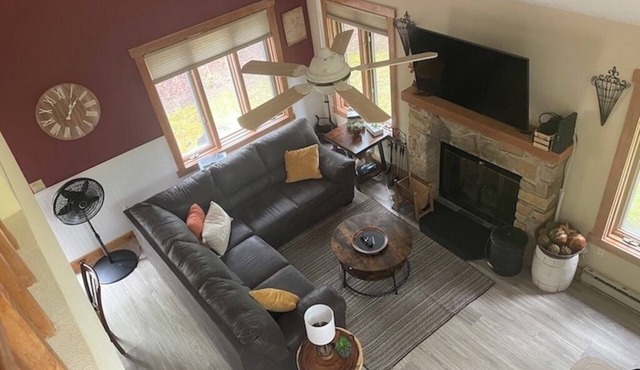 Cozy mountain retreat for rent