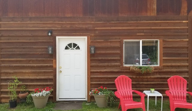 “Cozy Mountain Suites - #5 just 5 minutes from Glacier Park
