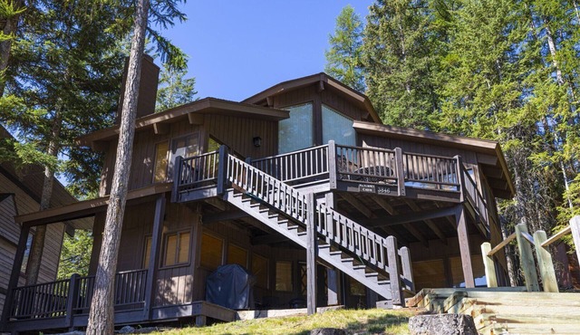 Cozy Mountainside Duplex