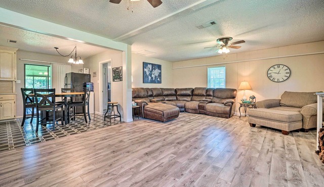 Cozy Murfreesboro Home Near Local Attractions!