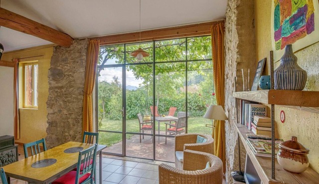 Cozy Nature Stay in Diois