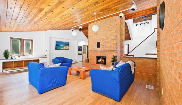 Cozy, Nature Lover's Retreat