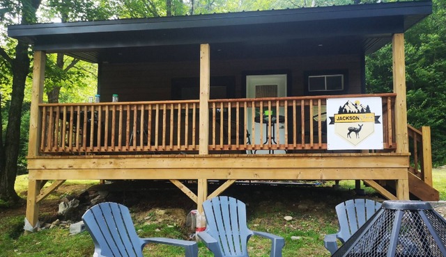 Cozy nature stay: Wi-Fi, air conditioning, BBQ balcony; near Miller Zoo, ideal f