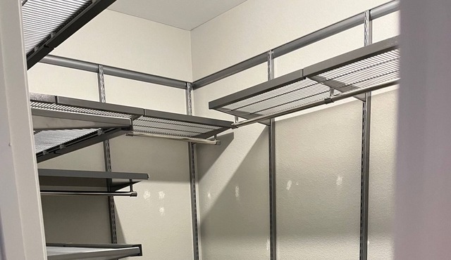 Cozy, New Condo minutes from Buckley Space Force