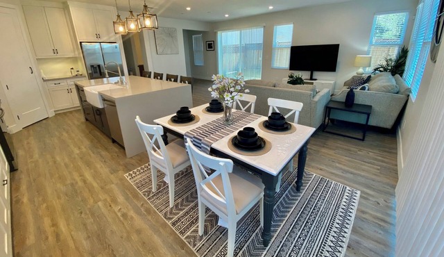 Cozy New Home in Claremont in Los Angeles near Colleges & Padua Hills Theater