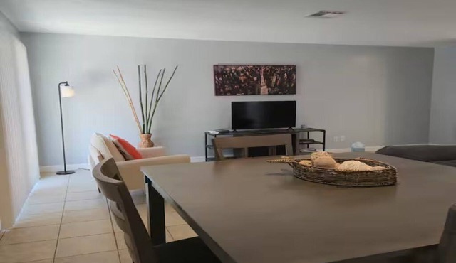 Cozy Newly Listed Townhome in Fort Walton Beach