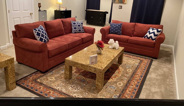 Cozy niche’s Family Spot