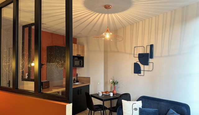 Cozy Niort Tuscan Red Studio cocooning