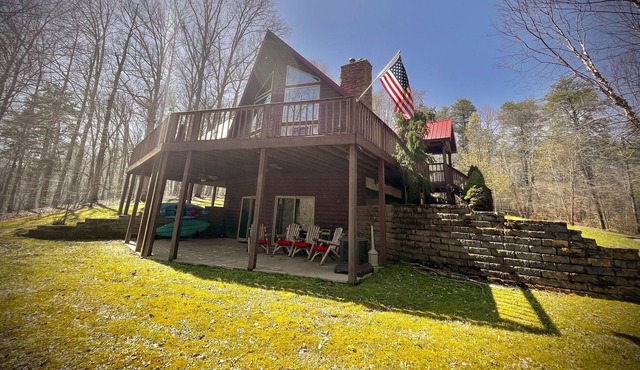 Cozy Nolin Lakefront Retreat at Mammoth Cave