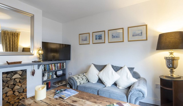 Cozy Nook boutique Cottage