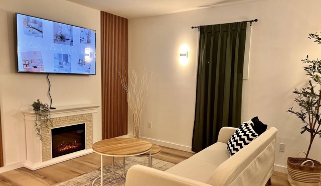 Cozy, nordic guest house located in the heart of Riverview with swimspa.