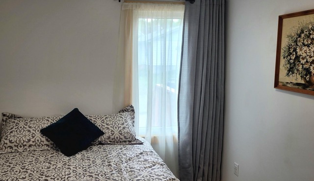 Cozy Nordic Hygge Stay in Parry Sound