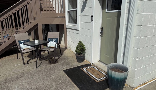 Cozy North Nashville Nest - 1 BR/1BA + Kitchen