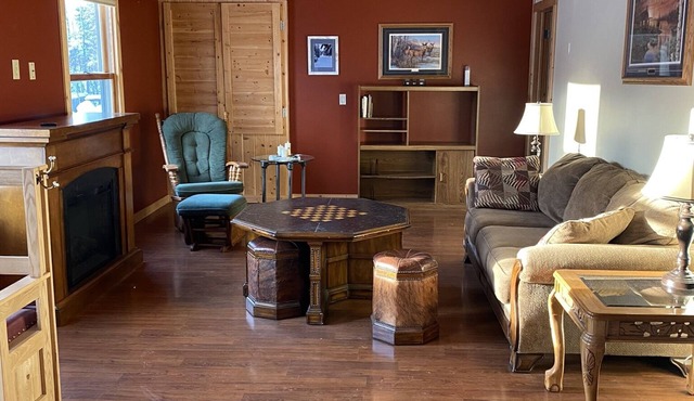 Cozy Northwoods Cabin