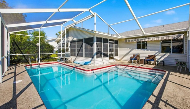 Cozy Ocala Retreat w/Private Pool & Lanai