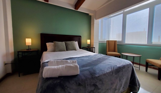 Cozy ocean view apartment