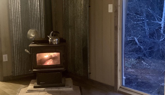 Cozy off grid camp experience