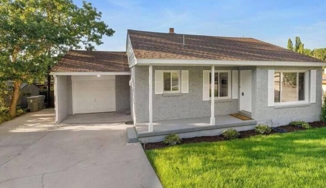 Cozy Ogden Retreat Near Ski Resorts Large Yard