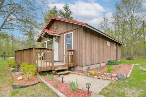 Cozy Onaway Vacation Rental w/Deck & Fire Pit!