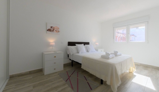 Cozy one bedroom apartment in Chamartin