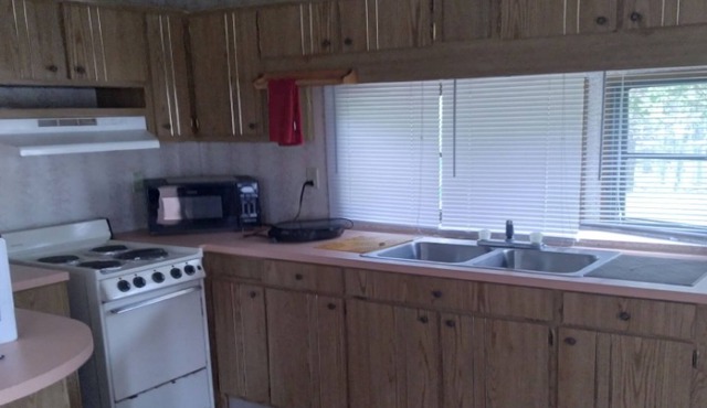 Cozy one bedroom minutes from WI Dells & Castle Rock Lake