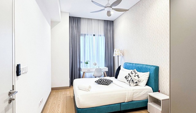 Cozy One bedroom apartment Highfloor with CityView