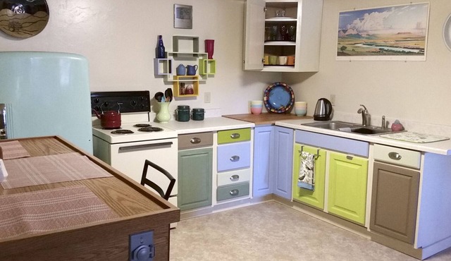 Cozy One Bedroom Studio Apt