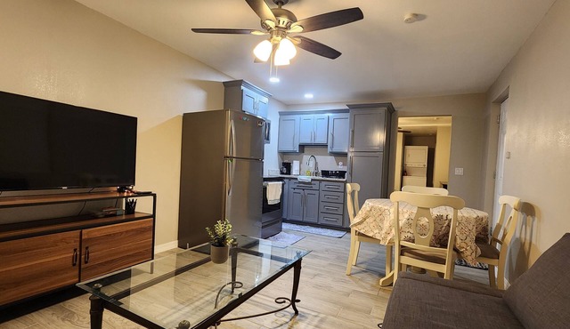 Cozy one-bedroom studio in enjoyable El Paso with AC, WiFi