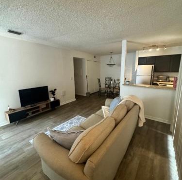 Cozy one bedroom