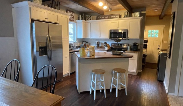 Cozy Packwood Cabin With Hiking/Skiing/Golfing