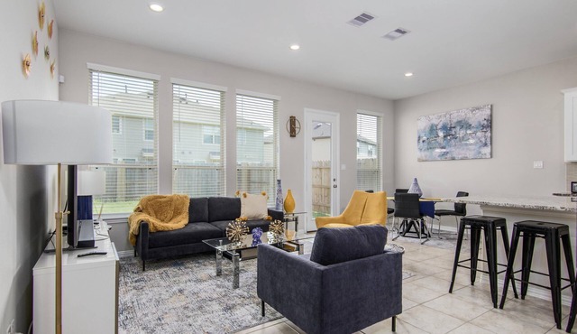 Cozy Pad in Richmond Texas