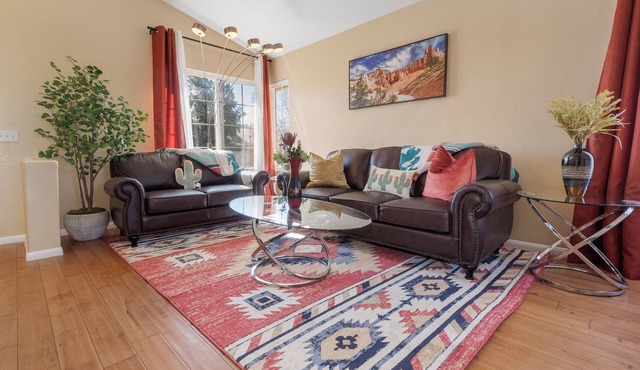 Cozy Palmdale Desert Delight Home