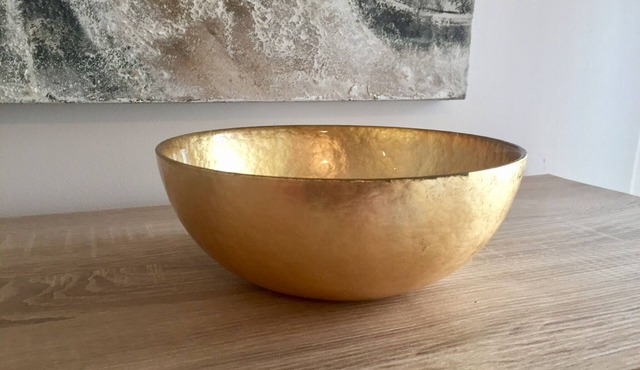 Cozy Paradise + balcony on Lake Lugano. Perfect for business + leisure travelers