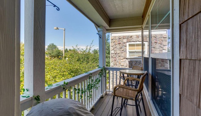 Cozy Parker Retreat with Patio and 2 Fireplaces!