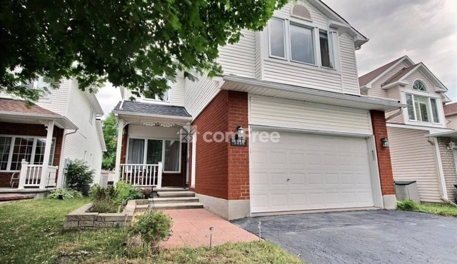 Cozy & Peaceful 5 Bedroom House in Orleans, Ottawa