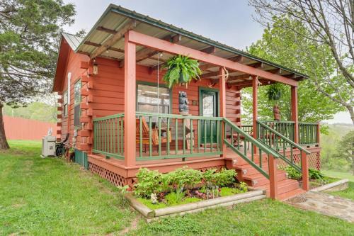 Cozy Pelsor Cabin with Mountain and Valley Views!