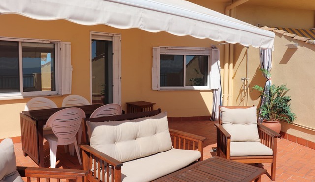Cozy penthouse apartment on the beachfront in Port Saplaya - Alboraya