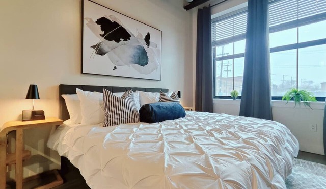 Cozy Philly Studio with Free Parking for Long Term Stays