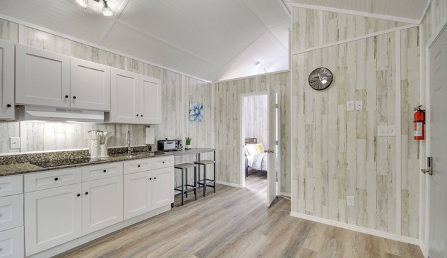 Cozy Picayune Rental Home ~ 11 Mi to Space Center!
