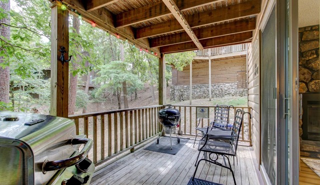 Cozy Pines/12BPC Hosted by LOVR