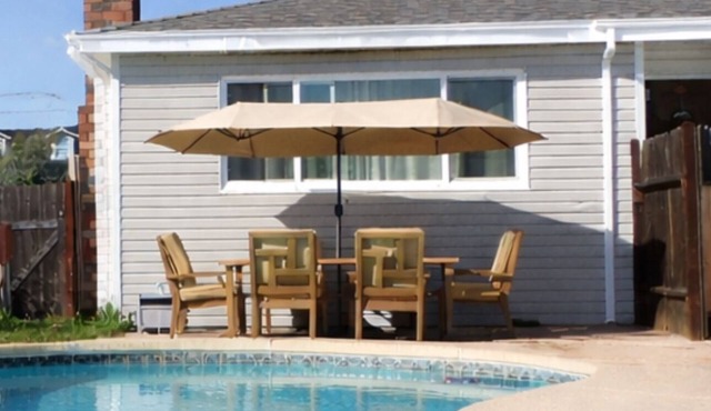 Cozy Plymouth Home: Great Location for Day Trip for Skiing & Snowboarding