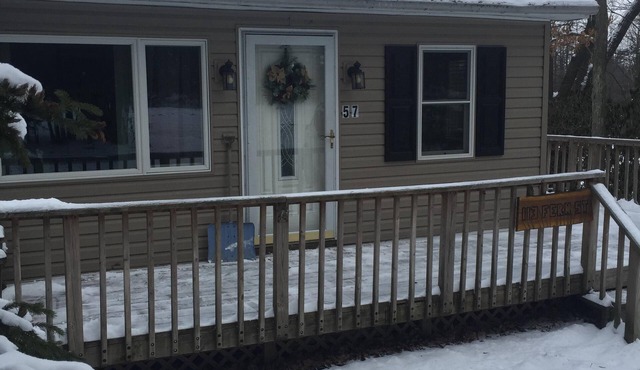 Cozy Pocono Home In The Heart Of Lake Harmony